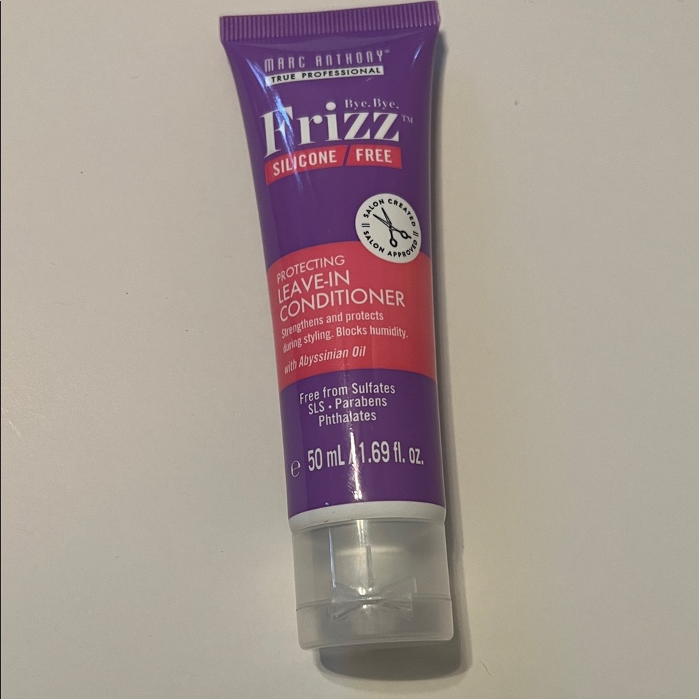 Marc Anthony Bye.Bye. Frizz Leave-In Conditioner - Travel Size (50ml)